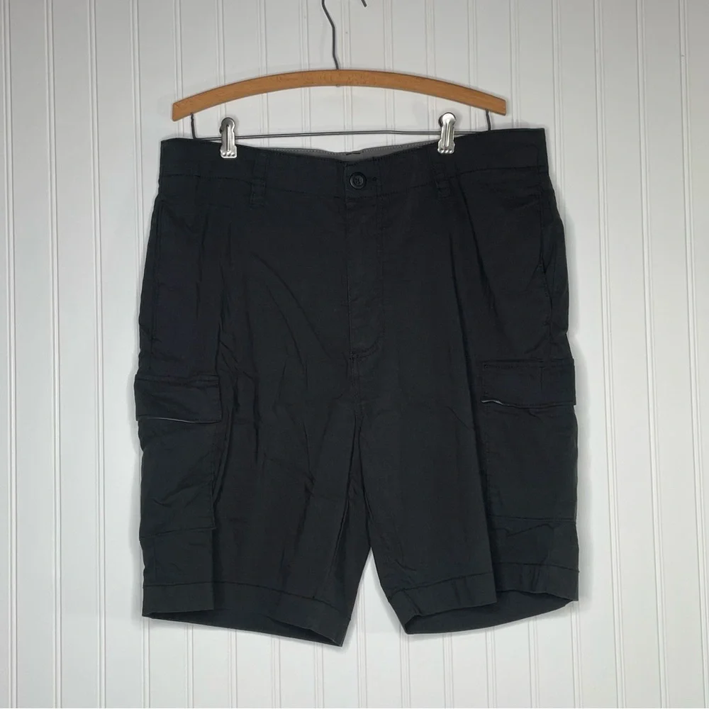 WearFirst Cargo Short - Picture 2 of 7